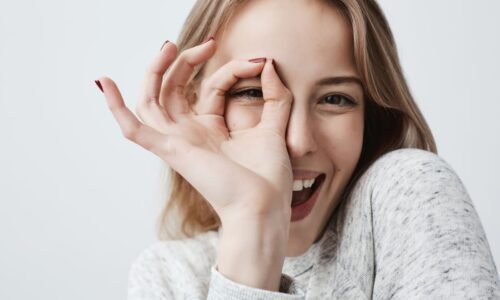 Moscas volantes: ¿desaparecen solas o hay que preocuparse?